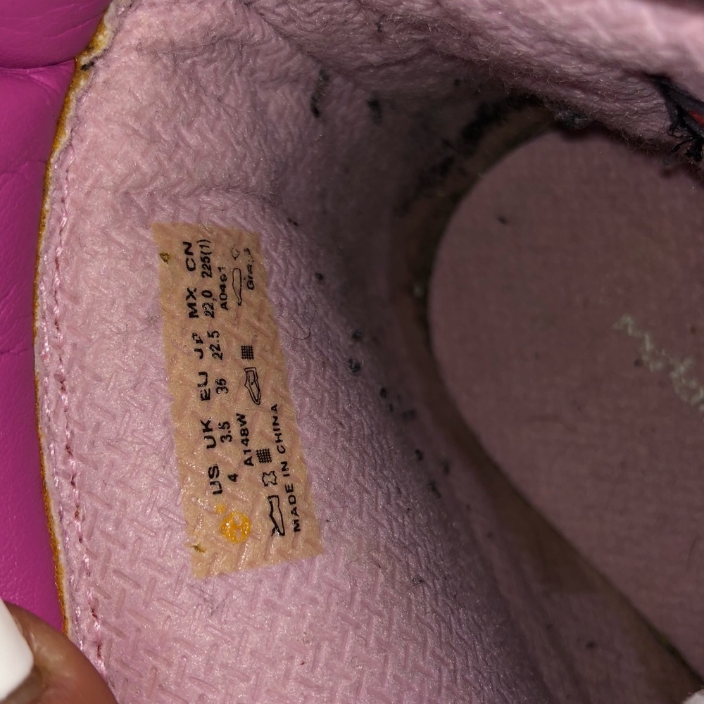 Pink timberlands - Picture 7 of 7